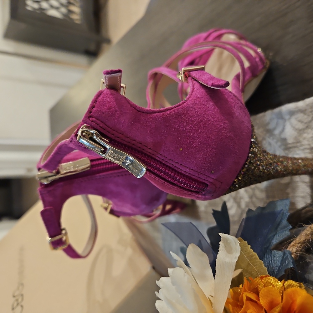 BCBGeneration Heels - Picture 3 of 5